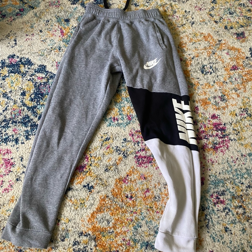 Nike Joggers - Boys L - Grey, Black & White
